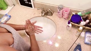 How to Wash your Hands after an Handjob with Coronavirus