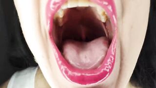 Bimbo Giantess anal vore, belly fetish, teaser