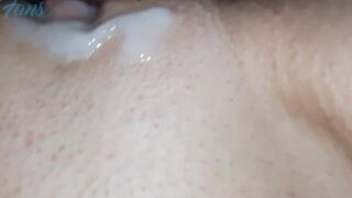 Licking cum off my wife's pussy and playing snowball