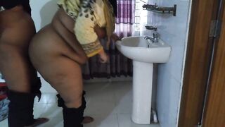 Neighbor boy fucked while hot aunty combing hair (Indian Desi Sex)