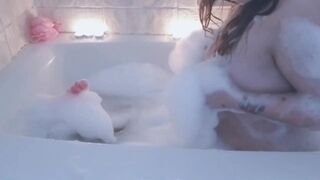 Come take a bath with me.