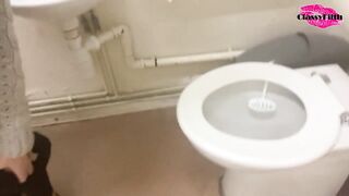 Classy Filth pisses in a public sink