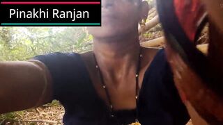 Indian aunty fingering jangal sex