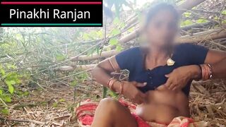 Indian aunty fingering jangal sex