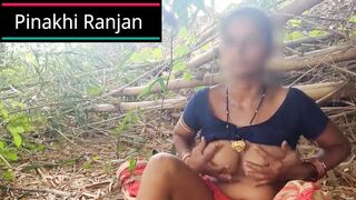 Indian aunty fingering jangal sex