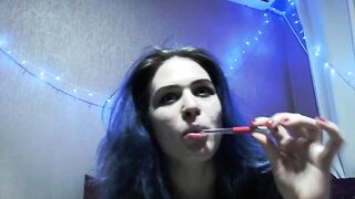 ASMR I'M GNAWING A PEN