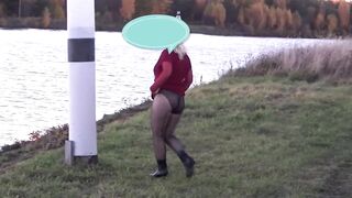 Flashing ass in public 2