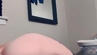 LaciMoon takes Glass Dildo in Ass