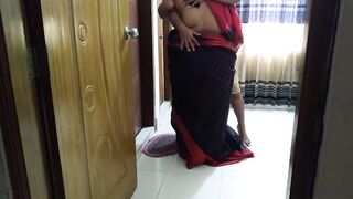 Indian sexy 55y old aunty tied her hands and fuck - Tamil Hindi Sex