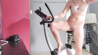 My gf always get horny when on the excersise bike