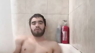 Showing my face while masturbating in the shower my big dick