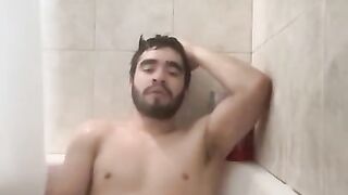 Showing my face while masturbating in the shower my big dick