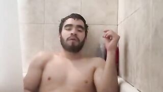 Showing my face while masturbating in the shower my big dick