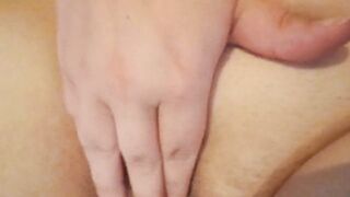 I play with my clit and my wet pussy frXcpl