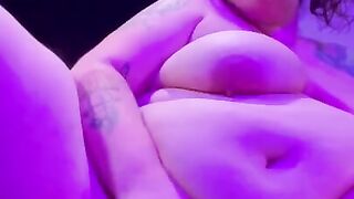 Cute tattooed BBW rubs fat pussy to orgasm (sound removed due to copyright)