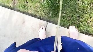 Pissing in bare feet, nice and yellow????????????