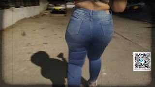 MIDGET 4FT OF PURE THICC ASS.... WITH A THROAT TO MATCH... ONLYFANS FULL VID