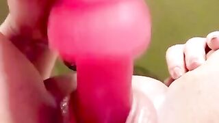 Fat pussy with huge lips solo masterbating