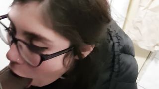 SLUT TEEN DEEP THROAT