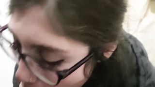 SLUT TEEN DEEP THROAT