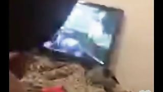 Girls playa videogames while doing a blowjob on periscope