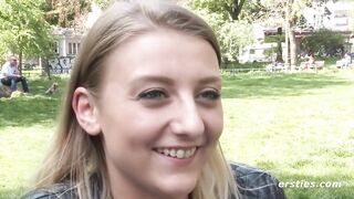 Ersties - Münchnerin Tamara fingert sich selbst zum Höhepunkt