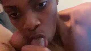 Amateur Black Girl Sucking Dick