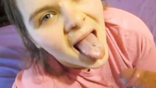 Sucking My Pussy Juice Off Of A Hot Sissy Cock Then Taking A Face Full Of Hot Squirt