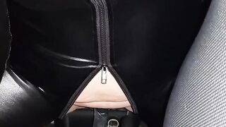 Soaking wet pussy fucking car gearstick