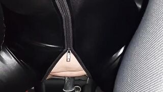 Soaking wet pussy fucking car gearstick