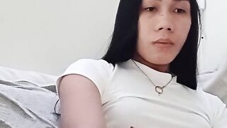 Milky Huge Cumshot of Filipina Trans