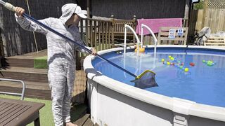 Onesie Wetlook in the Pool