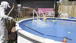 Onesie Wetlook in the Pool