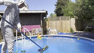 Onesie Wetlook in the Pool