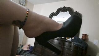 Milf angles her new heels while laying in bed