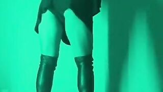 Milf in thigh high boots on vibrating platform