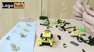 Building an Awesome Lego Bee while Stuck at Home because of the Coronavirus