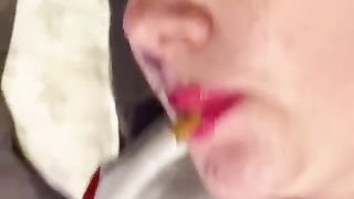 Sexy Cam Girl Smoking and Vibrating her Pussy