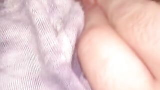 Rubbing and vibing my pussy until I cum- WAIT TO SEE MY CLICK AND PUSSY THROB AS I CUM SO HARD ????????