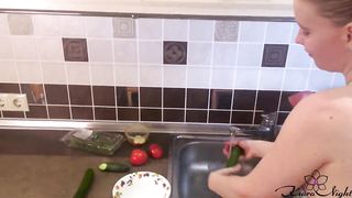 Wife Distracted Cooking Salad for Masturbate Pussy