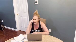 Curvy Milf Danni Jones Gets A Home Visit From Her Fit Masseuse