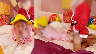 [Naughty Christmas] Creampie in a small pussy! Pregnancy practice with Santa