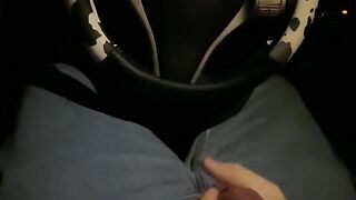 Quick handjob in the car pt1