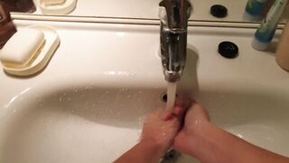 Wash your Hands . SCRUBHUB