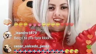 Rafaela De Melo Quase Pelada Em Live do Instagram