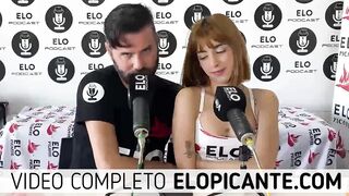 MELU VANCICK LE REGALA LA TANGA A ELO PODCAST