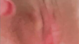 Close up pussy with squirting and pissing