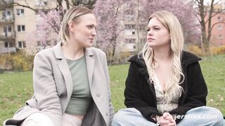 Ersties - Lesbische Anal-Strap-on-Erfahrung mit 2 sinnlichen Schönheiten