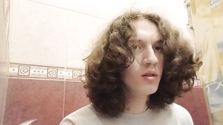 Trans-girl stesha takes a shower and jerks off