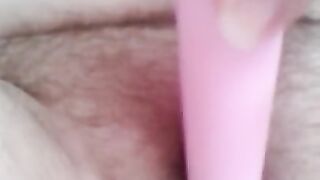 Granny masturbation to orgasm